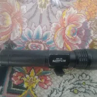 چراغ قوه پلیسی