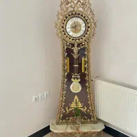 فروش وسایل تزینی (لوستر وساعت وآباژور ومیز تلفن)۸