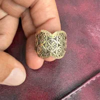 طلا شیک بسیار نو تمیز همراه با فاکتور