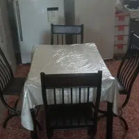 میز نهارخوری