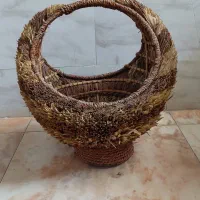 سبد حصیری زیبا و همه کاره|صنایع دستی و سایر لوازم تزئینی|شیراز, قدوسی غربی|دیوار