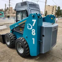 مینی لودر دراج 781 بابکت دراج یا اسکیدلودر توماس