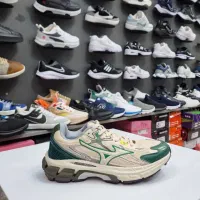 کفش تمیز از ما بخواهید