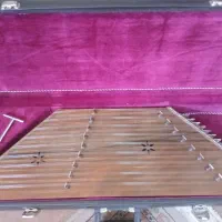 سنتور قدیمی خوش ساخت و خوش صدا ساخته استاد برهانی