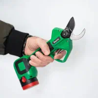 قیچی شارژی روستیک