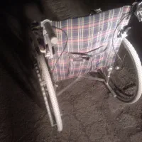 یک عدد ویلچر|پزشکی|جزنیک, |دیوار