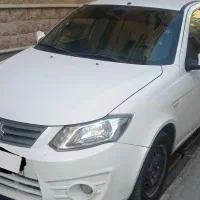 ساینا سفید رنگ