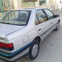 مسافرم