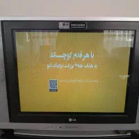 میز و تلویزیون