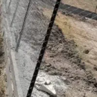 فنس کشی ، سیم خاردار، حصارکشی با بلوک|خدمات باغبانی و درختکاری|رشت, جانبازان|دیوار