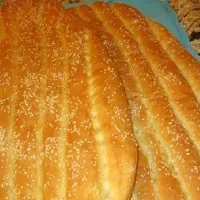 نیازمند شاطر نان روغنی