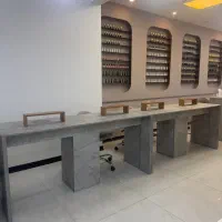 ۲میز ناخن روسی۲نفره هر کدوم۱۸۵۰۰ میلیون