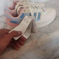 فروش کتونی خارجی|کیف، کفش، کمربند|کاشان, رجایی|دیوار