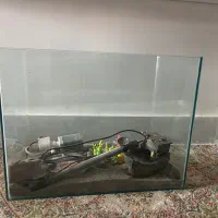آکواریوم همراه با لوازم