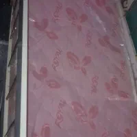 تخت گهواره شو کودک