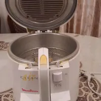 سرخ کن مولینکس اصل فرانسه اسانسوردار|اجاق گاز و لوازم برقی پخت‌وپز|تهران, خاقانی|دیوار