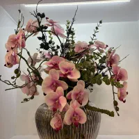 گل وگلدان مصنوعی دیزاین شده با تنوع بالا|گل مصنوعی|تهران, درب دوم|دیوار