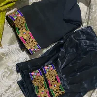 لباس سنتی|لباس|شیراز, حافظیه|دیوار
