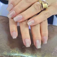 کاشت ناخن و آموزش کاشت با تضمین یادگیری کامل