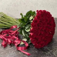 دسته گل رز لاکچری خوش بو و تازه