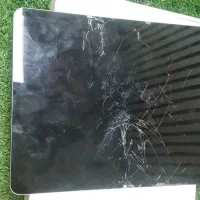 آیپد پرو 2018 64گیگ ال‌سی‌دی شکسته