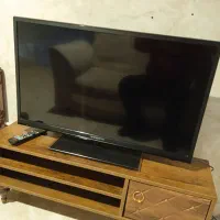ال ای دی ایکس ویژن ۴۰