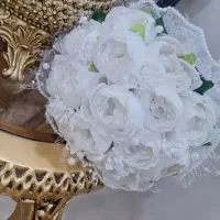 دسته گل عروس شیک و لاکچری سفید مناسب مراسم