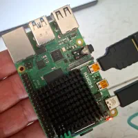رزبری پای 4 (Raspberry Pi )