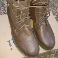 کفش و پوتین چرم|کیف، کفش، کمربند|املش, |دیوار