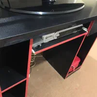 فروش میز تحریر بسیار تمیز|میز تحریر و کامپیوتر|لنگرود, |دیوار