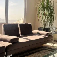 مبل ۳ نفر با پاف رنگ طوسی تخت خواب شو