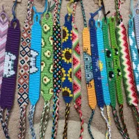 دستبند دوستی جا سوییچی بند عینک و بند ایرپاد