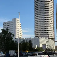 ۳۵ طبقه در برج تاپ آیلند قشم برج A