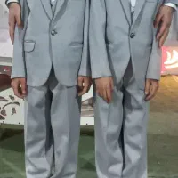 دودست کت و شلوار جلیقه سایز 28 و بلوز سفید سایز5