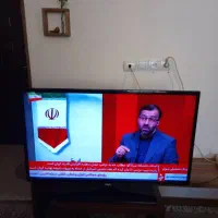 تلویزیون ۴۲ ال ای دی سامسونگ با پایه متحرک دیواری