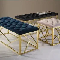 تعدادی پاف نیمکت پایه فلز رنگ آبکاری طلایی درحد نو