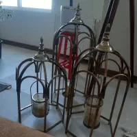 قفس کنار سالنی