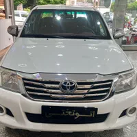 تویوتا هایلوکس اتوماتیک  مدل ۲۰۱۵
