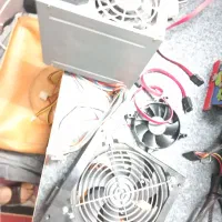 دو عدد پاور و یک فن|قطعات و لوازم جانبی رایانه|قم, بلوار امین و ساحلی|دیوار