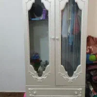 کمد بچه تمیز و نو