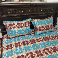 تختخواب و میز آریش بزرگ|تخت و سرویس خواب|کاشان, کارگر|دیوار