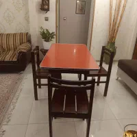 میز نهارخوری و نشیمن