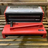 دستگاه فنری زن کتاب