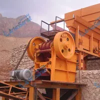 کارگر با تجربه کار در سنگ شکن نیازمندم