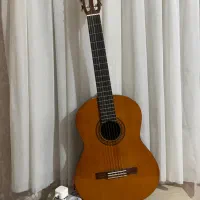 گیتار یاماها C40