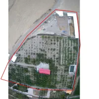 کارگر باغبانی و کشاورزی با خانه مسکونی و امکانات
