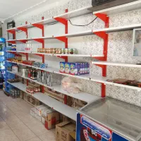 قفسه دیواری و قفسه وسط در حد نو