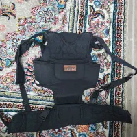 آغوشی نوزاد