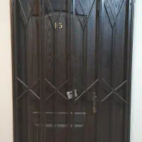 حفاظ آکاردئونی و درب ورودی