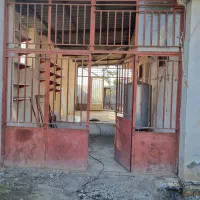 درب مغازه ایی